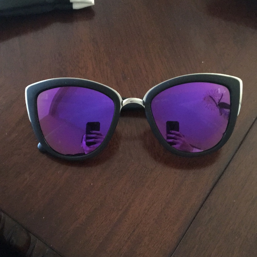 Quay Australia Cat eye Sunglasses